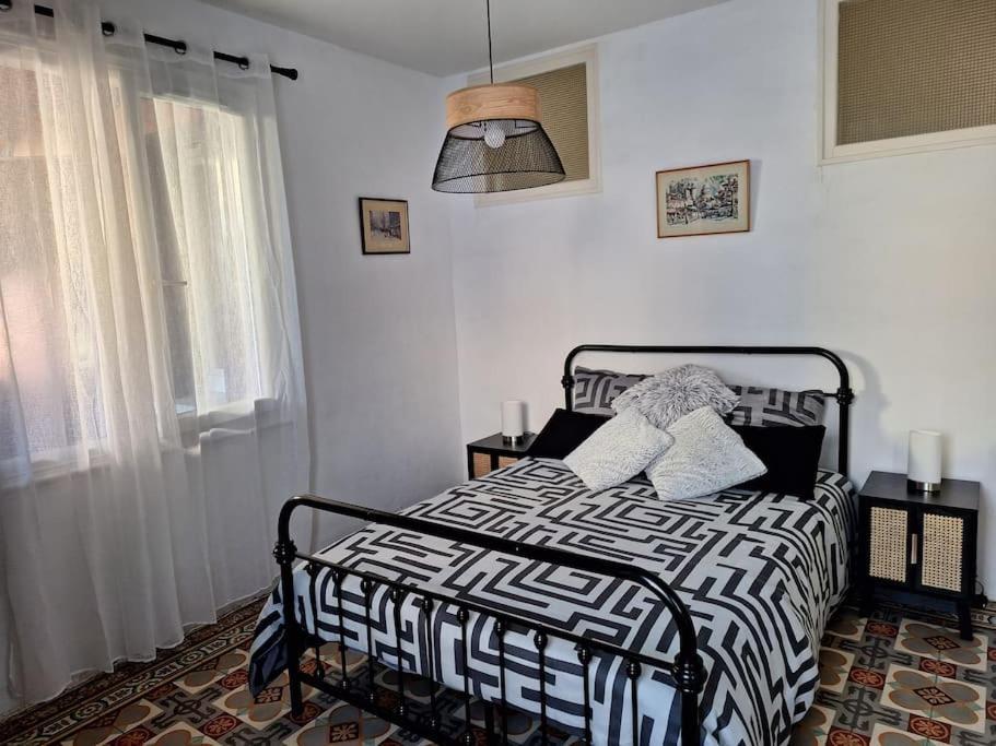 Self Contained City Apartment Перпинян Екстериор снимка