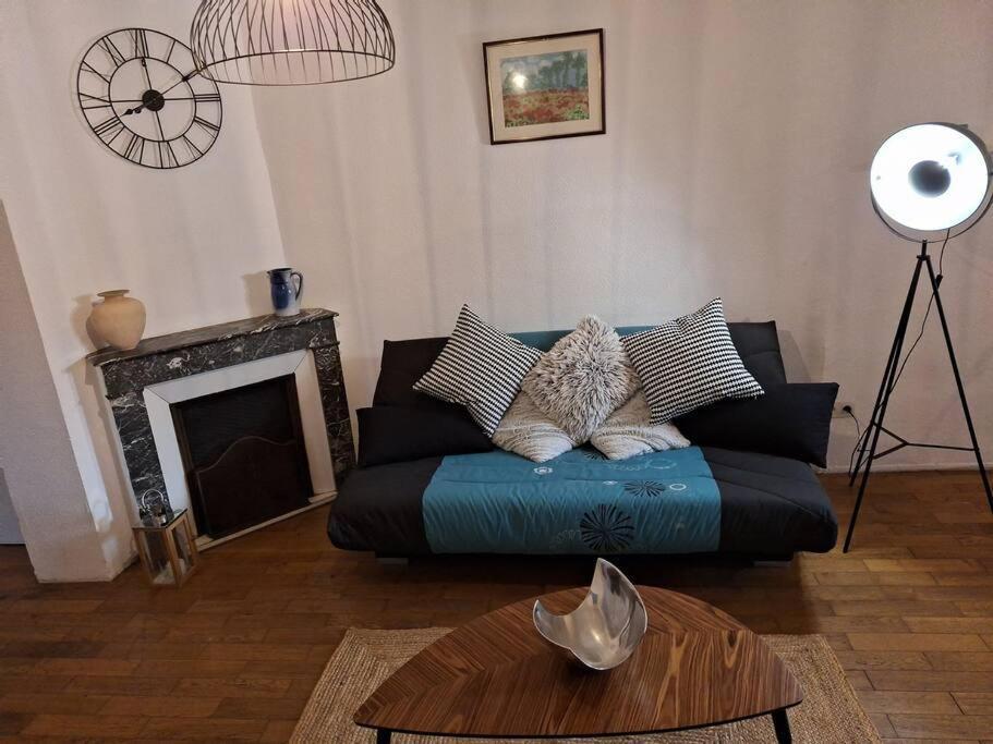 Self Contained City Apartment Перпинян Екстериор снимка